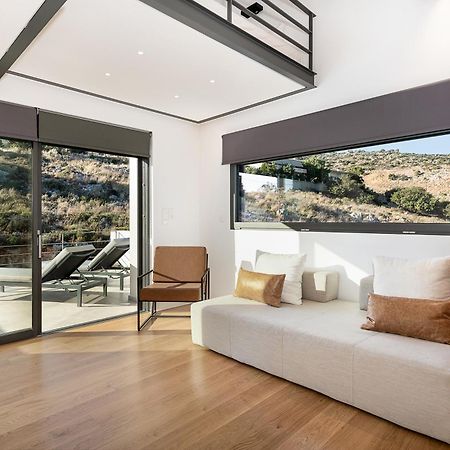 Seametry Luxury Living Penthouse Villa Souda Bagian luar foto